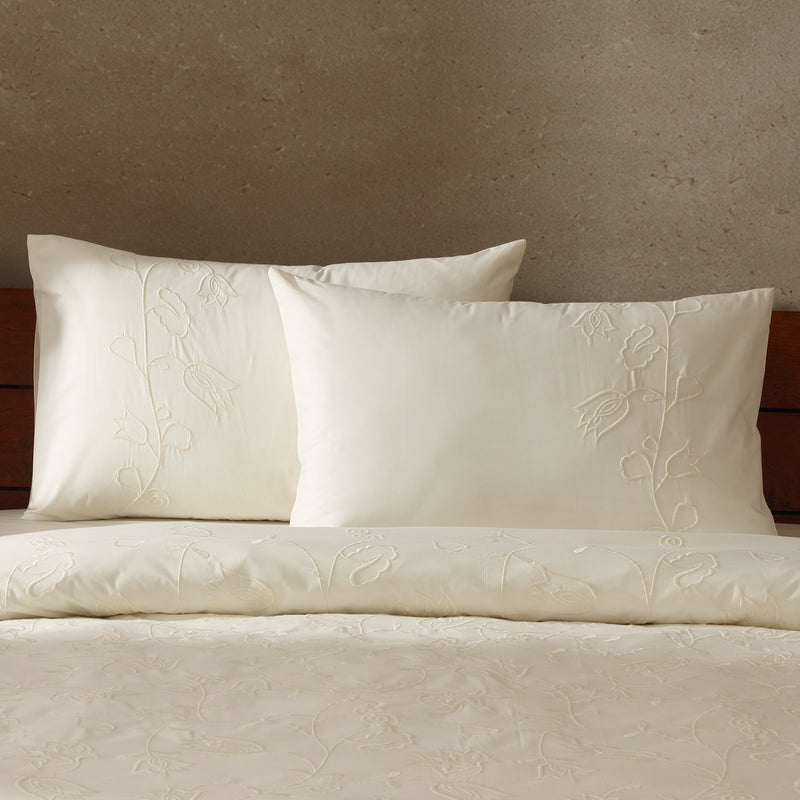 250 TC Dyed Embroidered Organic Cotton Duvet Sets
