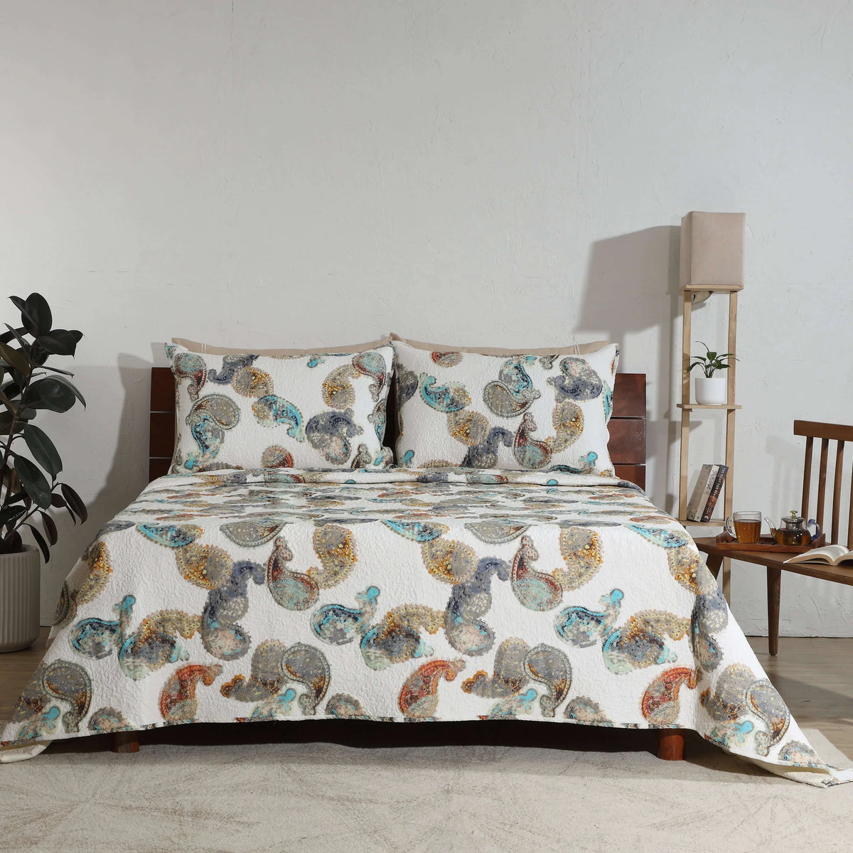 zoom out view of COTTON BEDSPREAD SET - KYRA