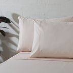 250 TC ORGANIC COLOURED EMBROIDERED SHEET SET - PEACH MIST