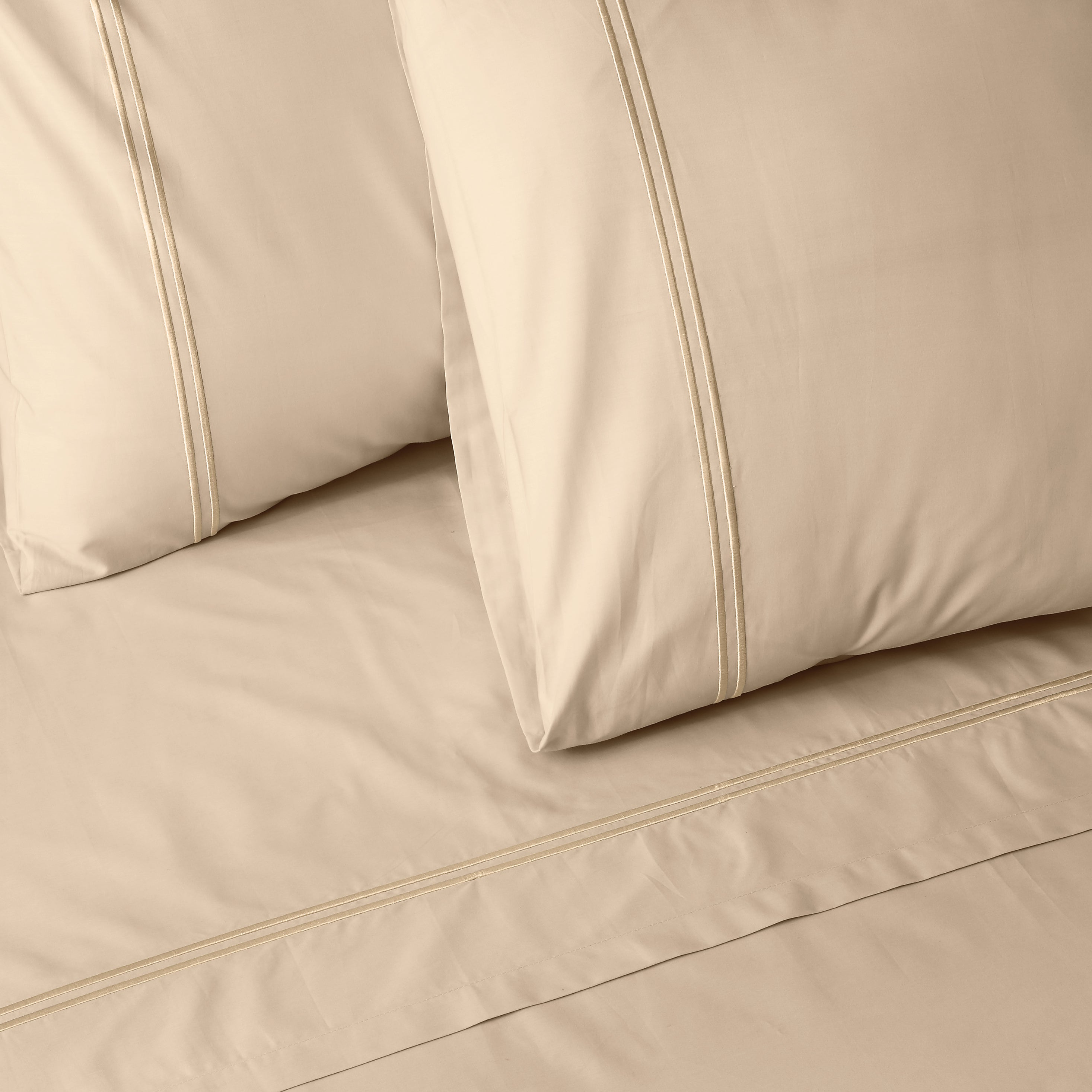 250 TC ORGANIC COTTON COLOURED EMBROIDERED SHEET SET - HUMMUS