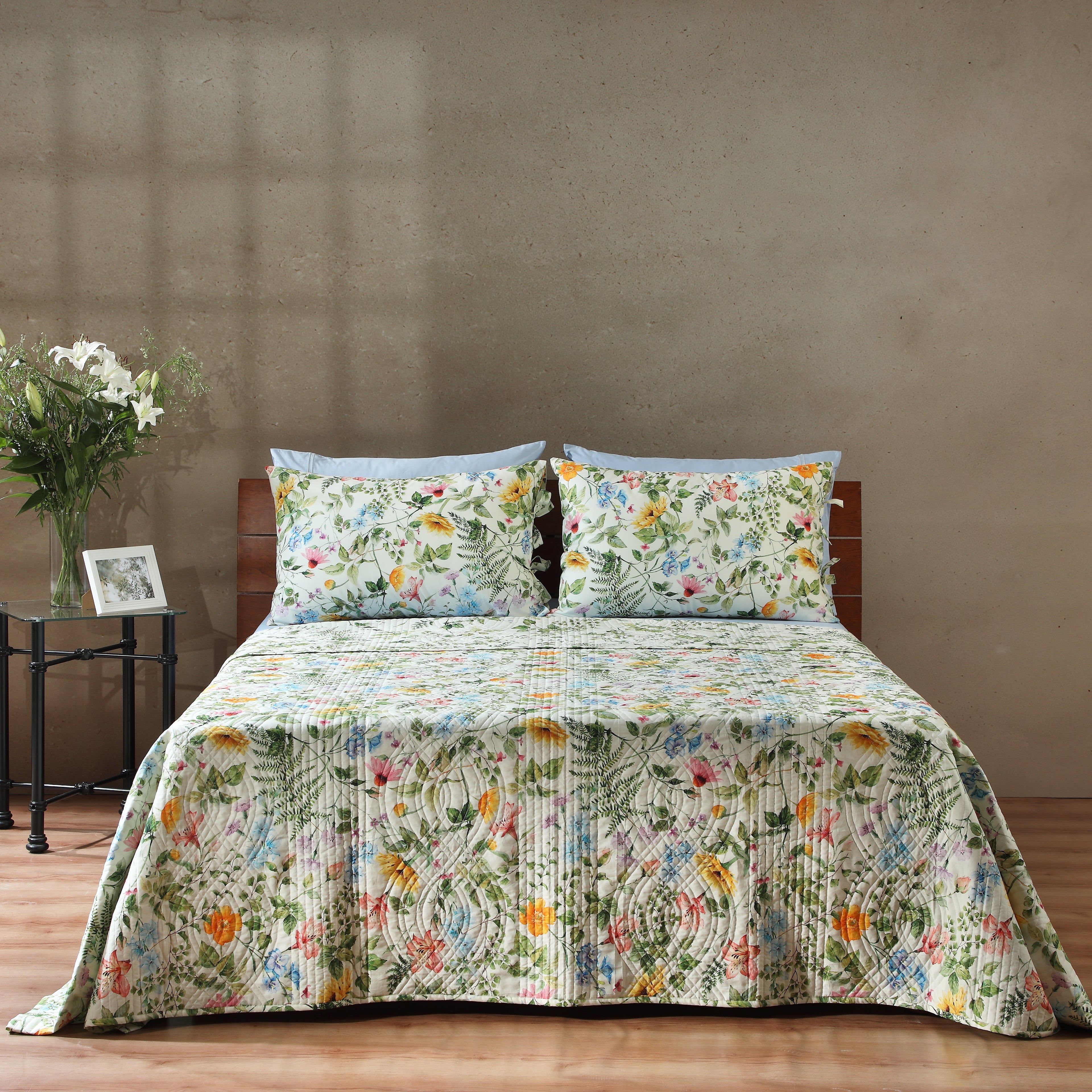 GARDEN WALK COTTON PERCALE REVERSIBLE QUILT COVER SET