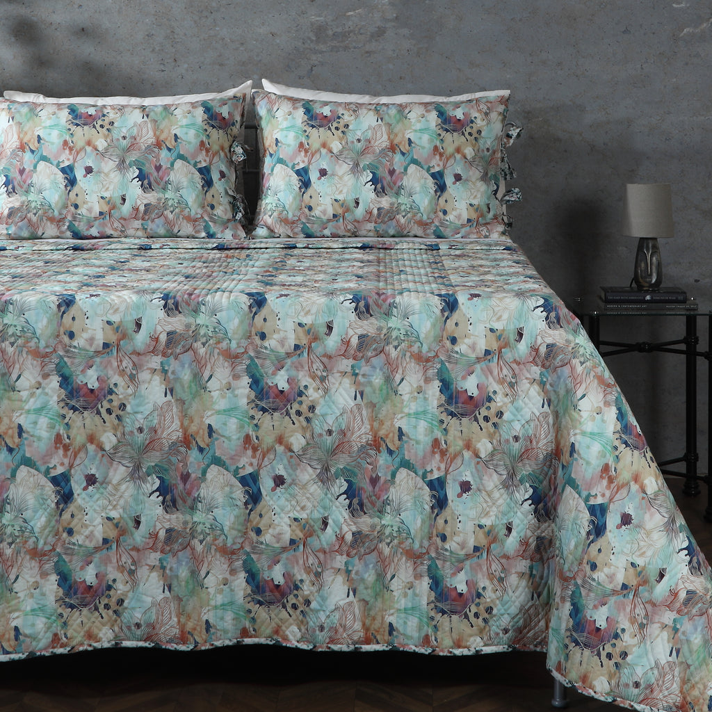 Florentine Percale Reversible Quilt Set - Dark Styled Bedroom View