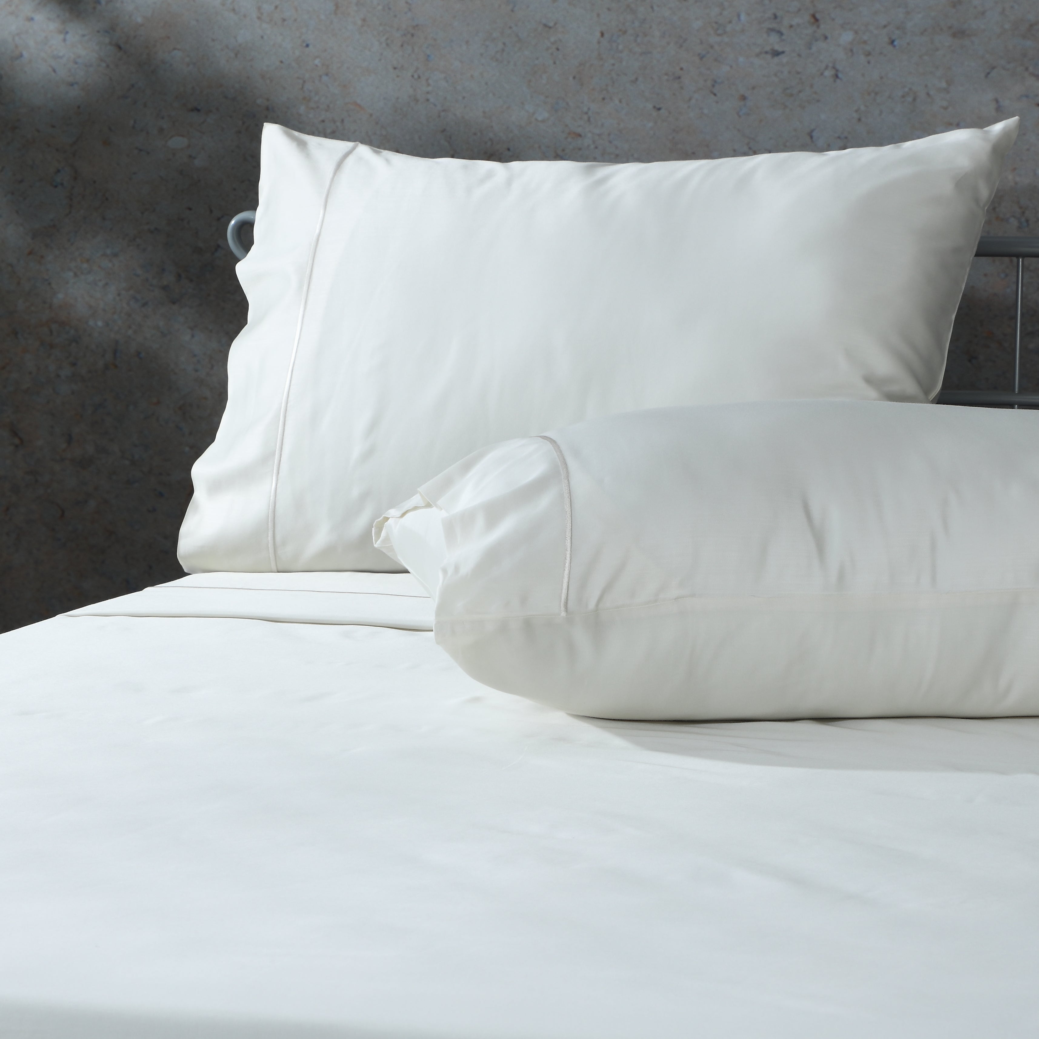 BAMBOO COTTON SHEET SET EMBROIDERED - 375TC IVORY