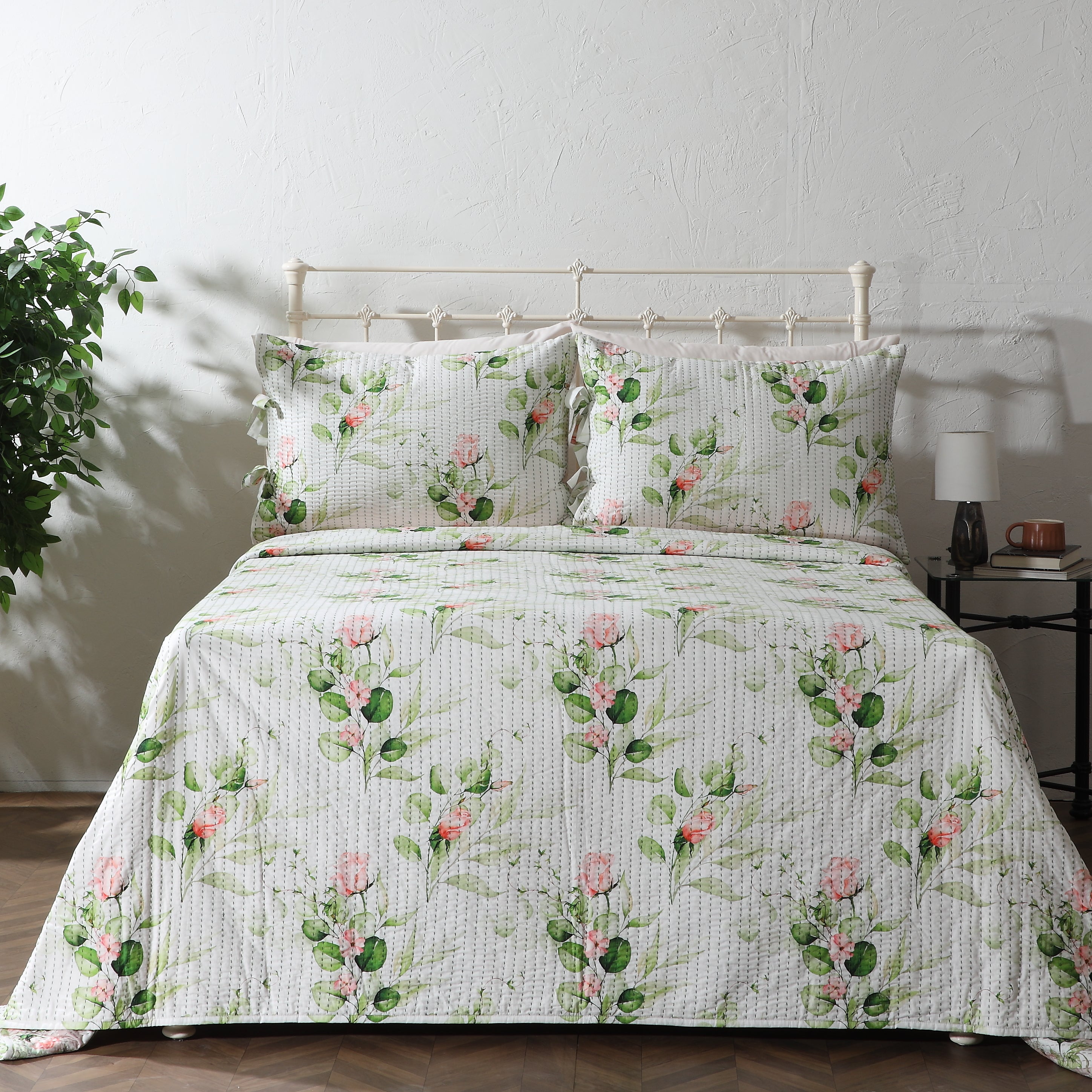 Whites of London NZ REVERSIBLE COTTON BEDSPREAD SET - WHISPERING ROSE hero image 4