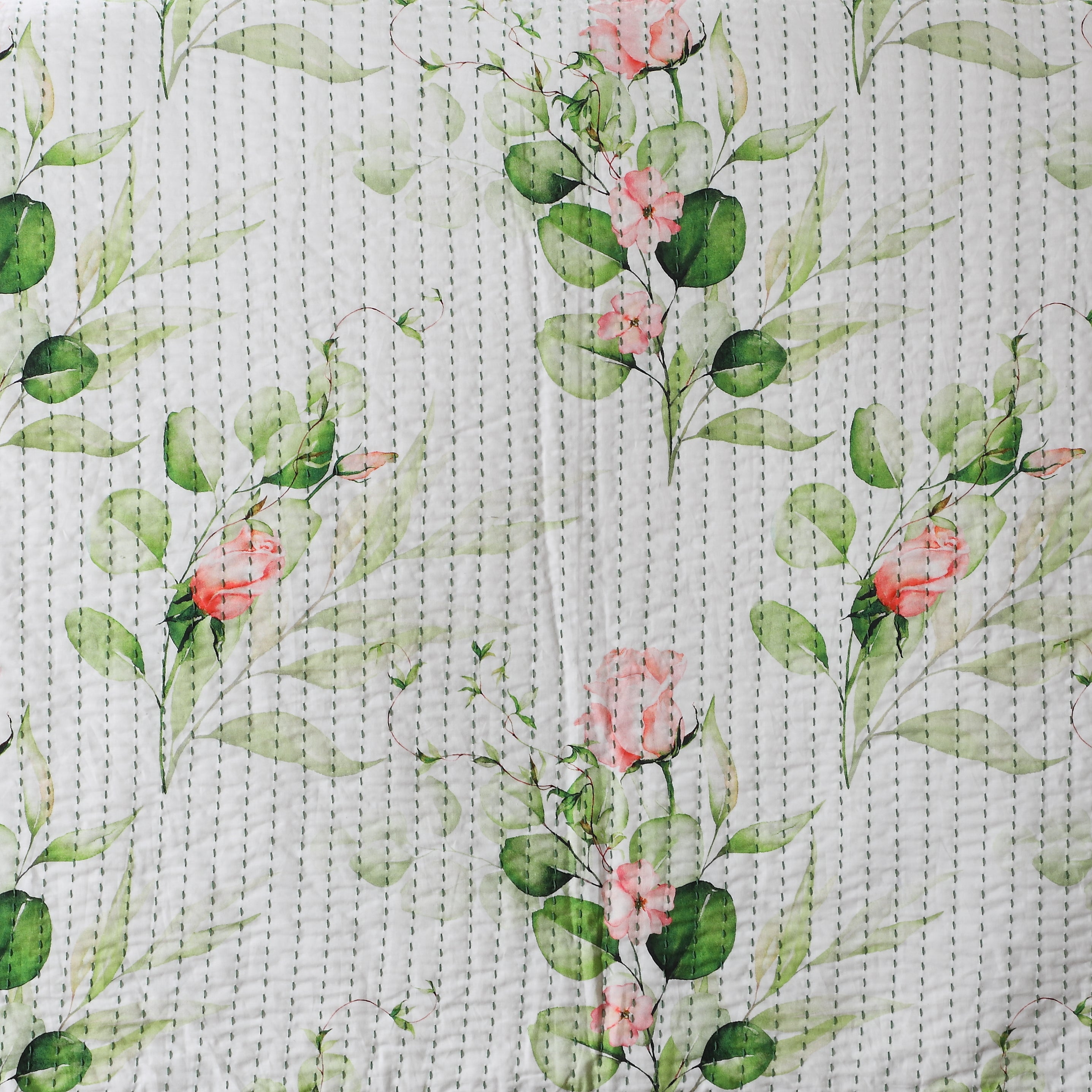 Whites of London NZ REVERSIBLE COTTON BEDSPREAD SET - WHISPERING ROSE close up image 5