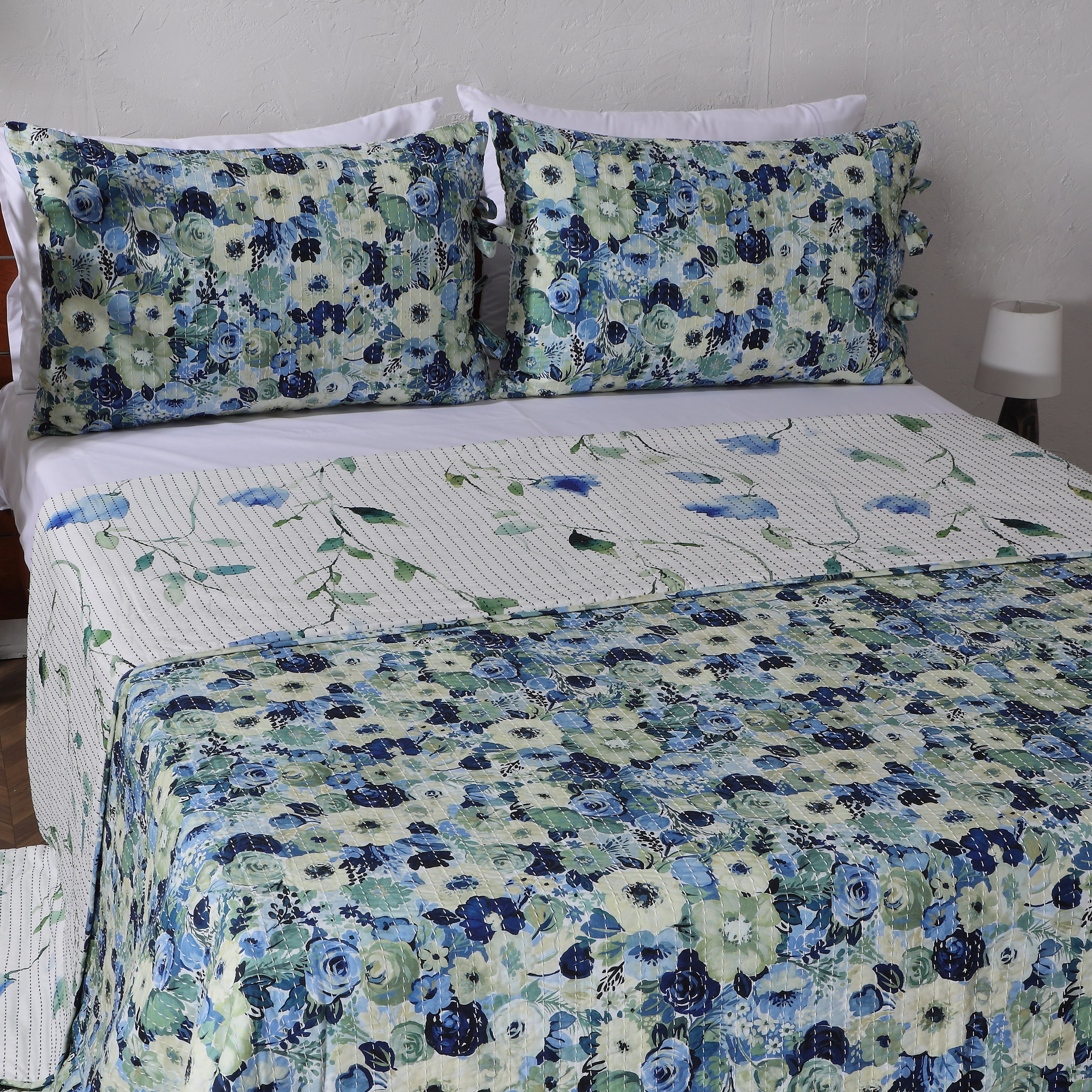 Whites of London NZ REVERSIBLE COTTON BEDSPREAD SET - GARDENIA hero image 