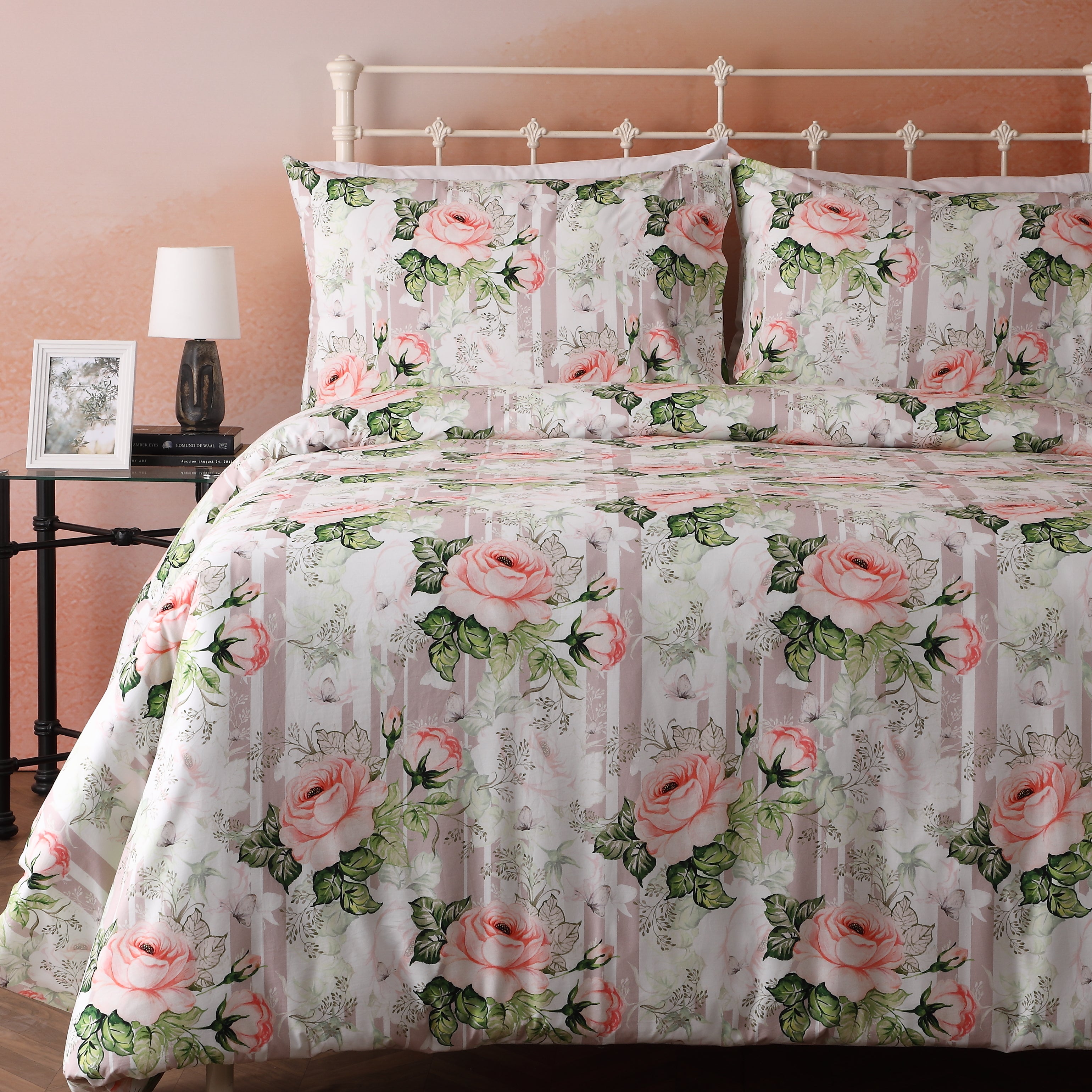 left hand side view  Whites of London NZ REVERSIBLE PRINTED DUVET COVER SET - WHISPERING ROSE 250TC 