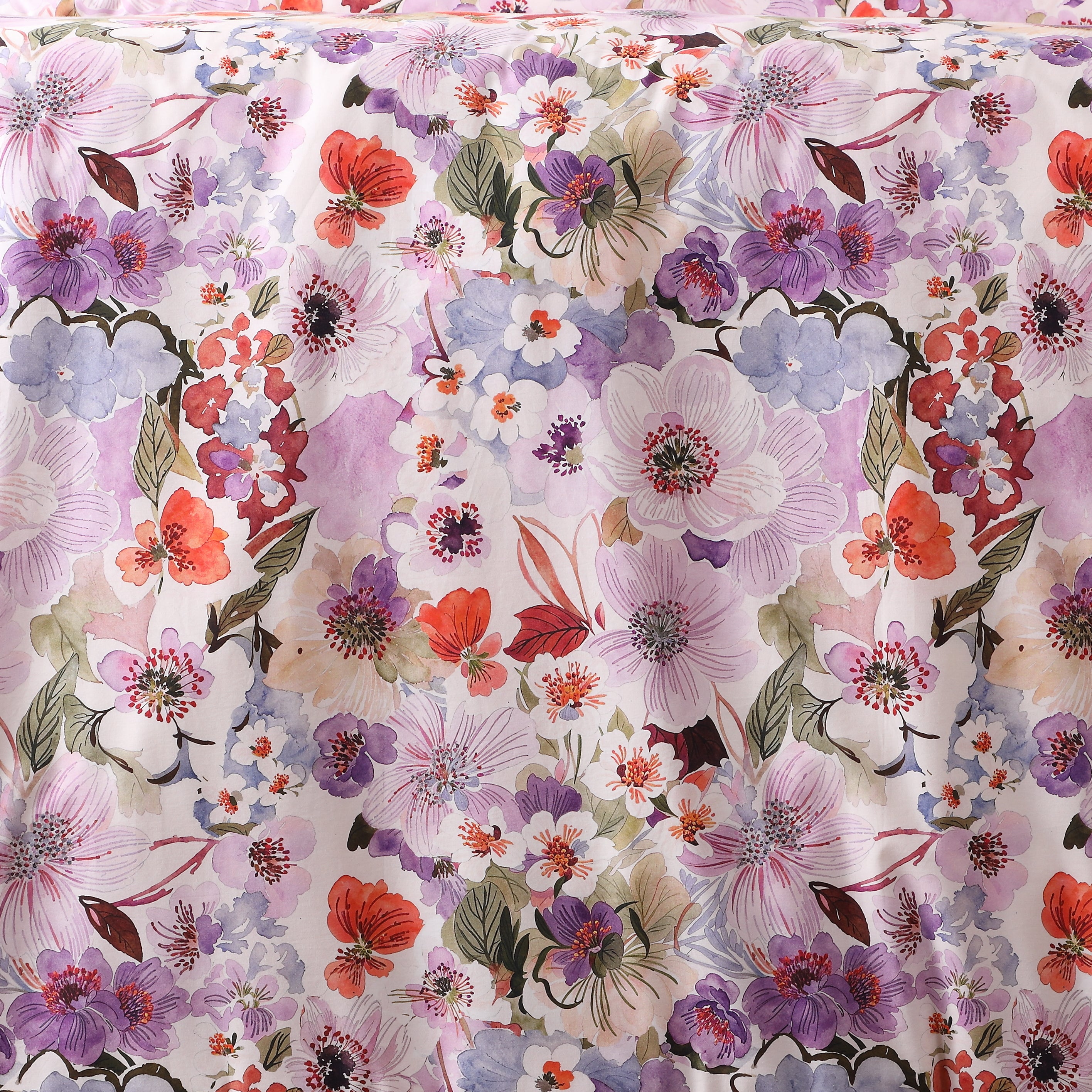 close up of Whites of London NZ REVERSIBLE PRINTED DUVET COVER SET - FLUTTER 250TC