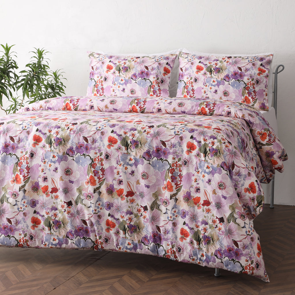 right hand side view of Whites of London NZ REVERSIBLE PRINTED DUVET COVER SET - FLUTTER 250TC