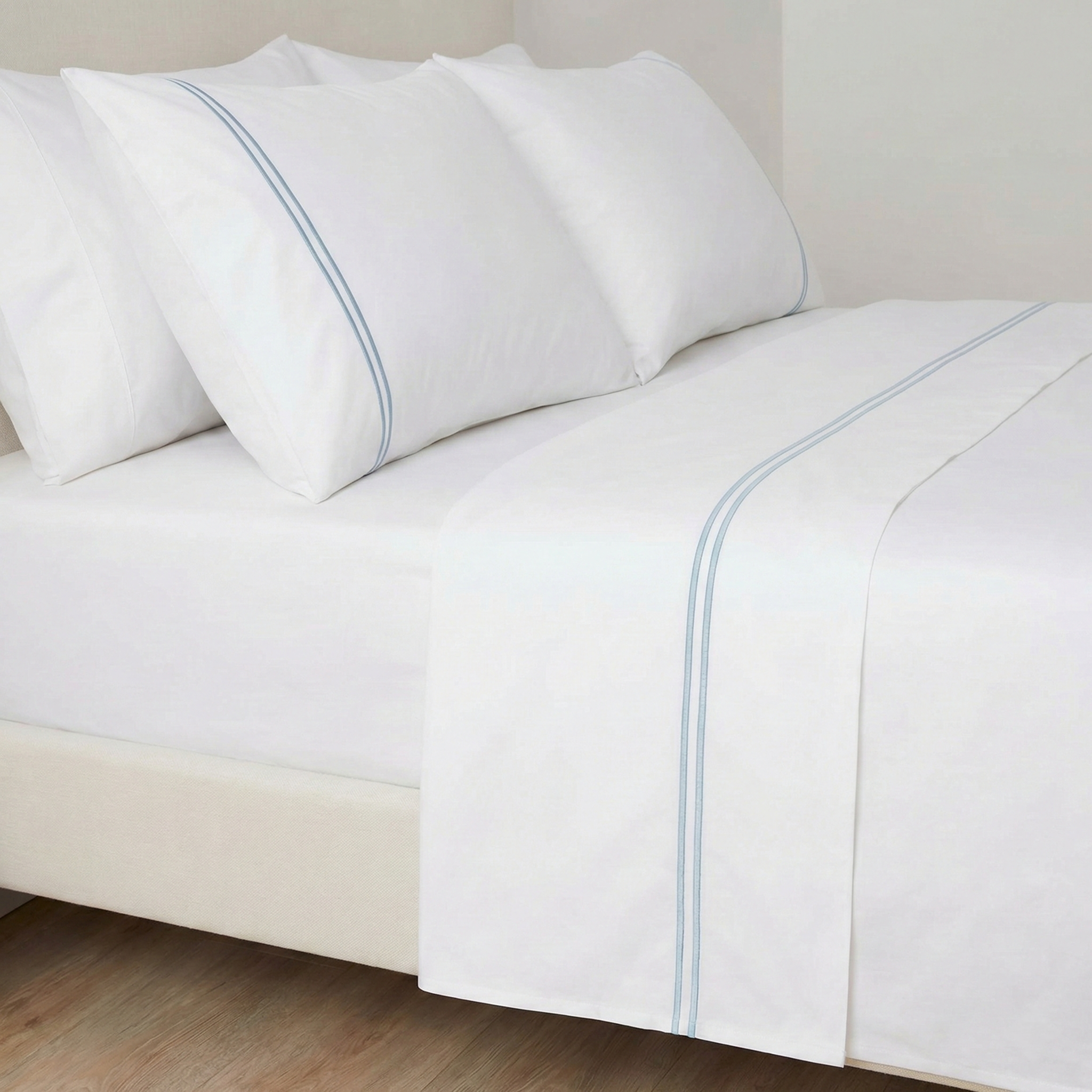 250 TC WHITE ORGANIC COTTON EMBROIDERED SHEET SET - SKY ON WHITE