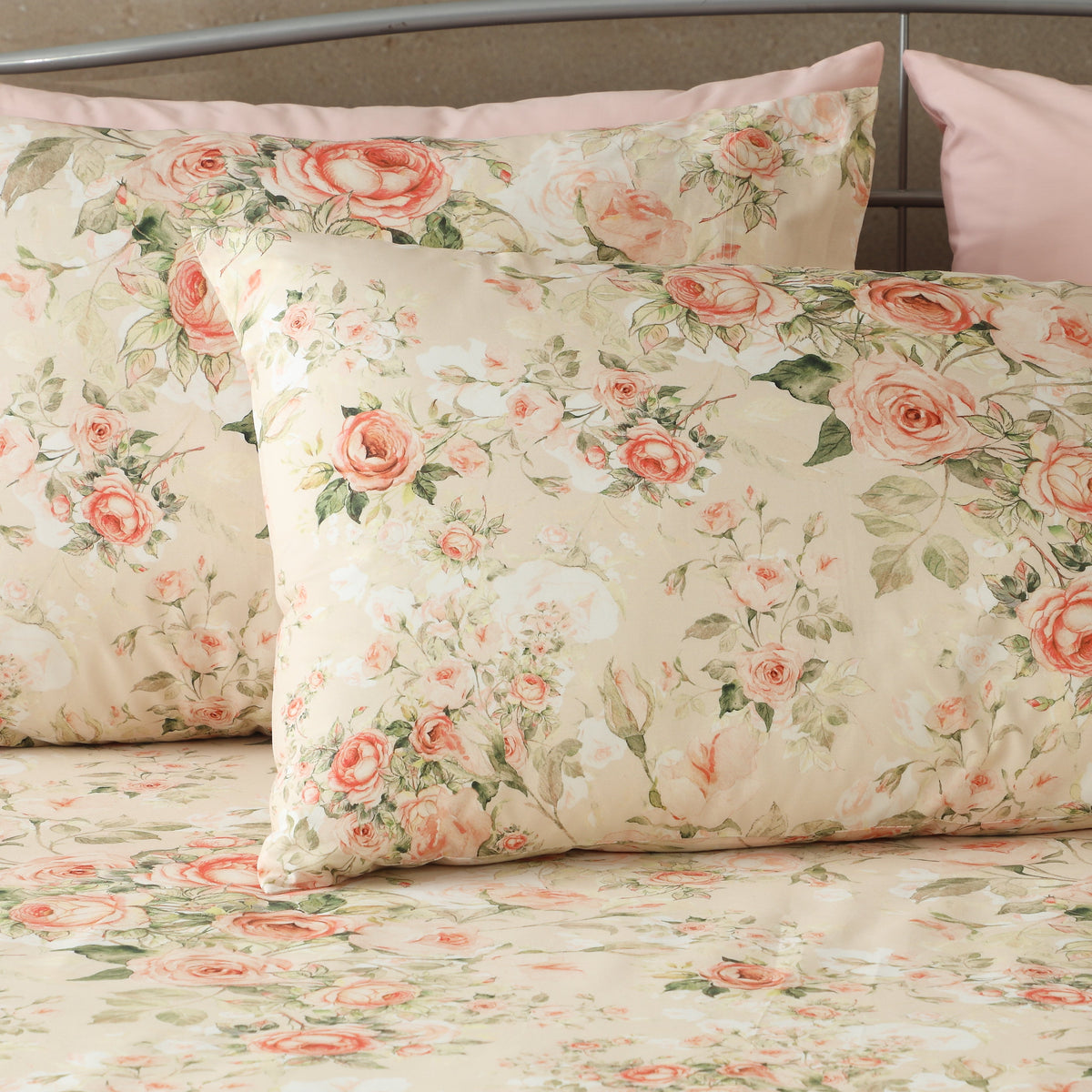 close up ORGANIC COTTON PRINTED FITTED SHEET SET -  ROSETTE 250TC
