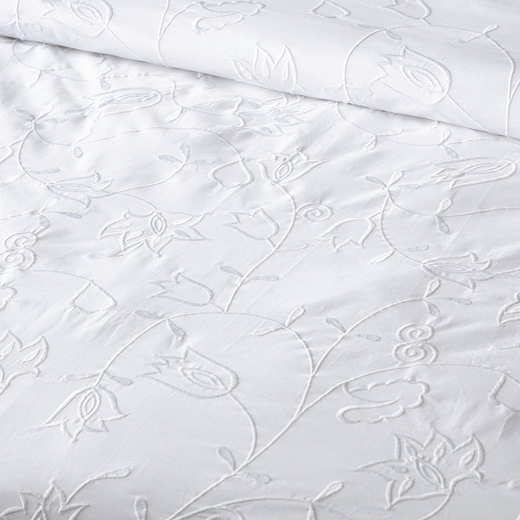 Abundance — organic cotton percale floral white on white embroidered duvet cover set, 200 TC, detailed view