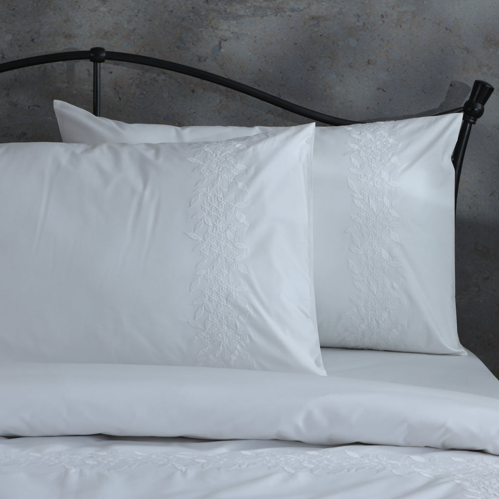 POSIE LANE 250 TC PERCALE 100% ORGANIC COTTON EMBROIDERED DUVET COVER SET