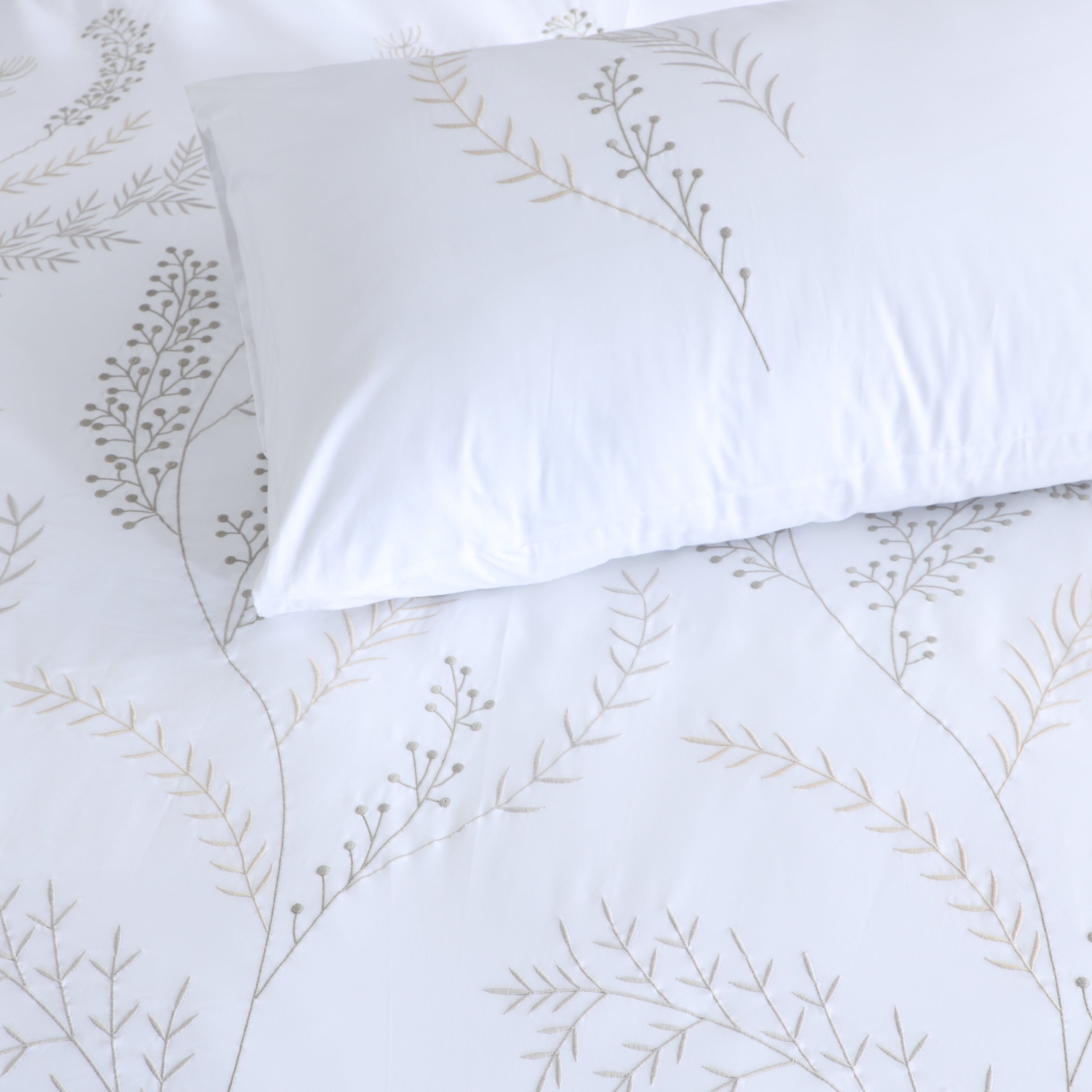Sorrento — organic cotton percale ornate leaf embroidered design duvet cover set, 200 TC, detailed view