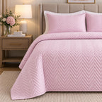 angle view COTTON QUILTED HERRINGBONE BEDSPREAD SET - DUSTY PINK