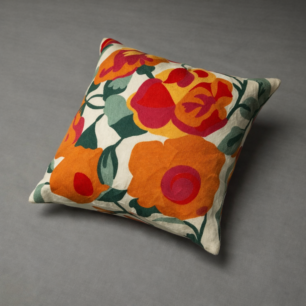 WINDFLOWERS DECORATIVE CUSHION